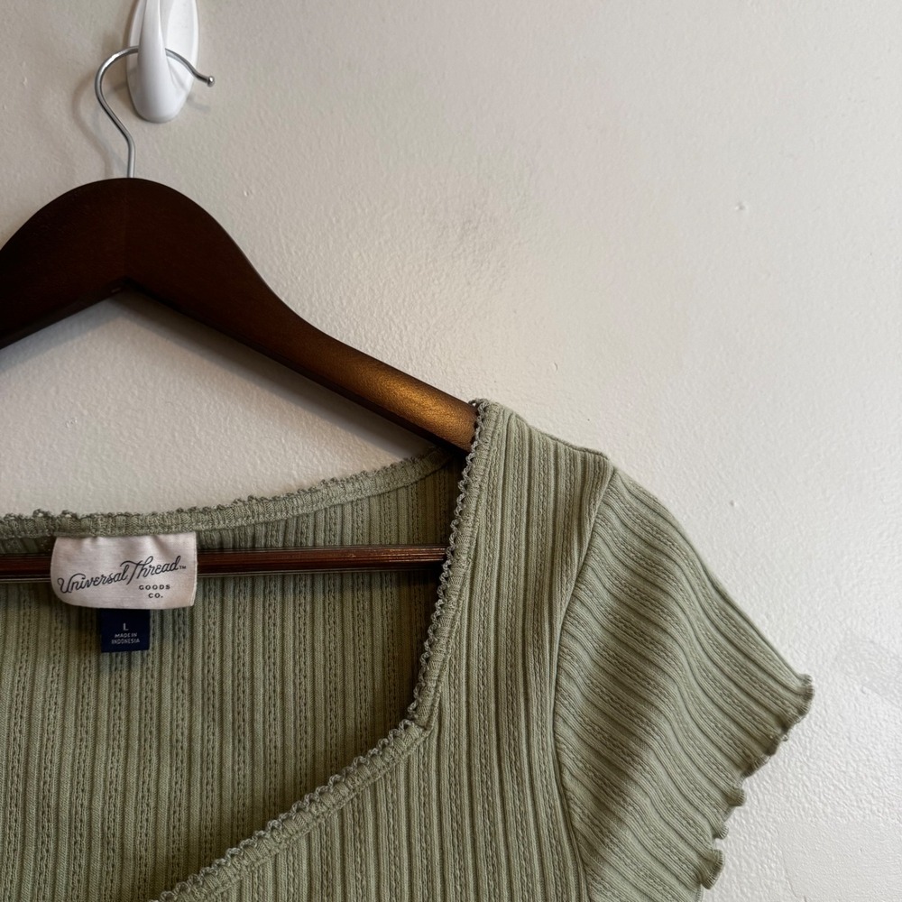 Universal Thread Women's L Green Ribbed Sweetheart Neck Top Fairy Fall Layers - Picture 2 of 5